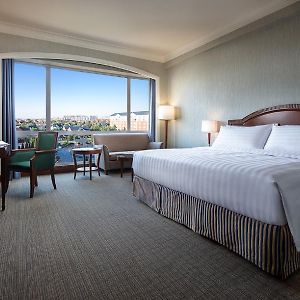 Superior King Suite Non-Smoking